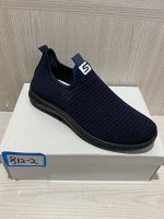Кроссовки