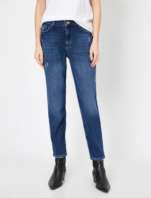 MOM Jeans RN DETAYI

Dar Kesim, Yksek Bel, Ksa Paa Jean Pantolon

Materyal Bilgileri:

%98 Pamuk, %2 Elastan

Model Bilgileri:

Boy: 177 cm, Gs: 86, Bel: 60, Kala: 88
Modelin Bedeni: 27/32
размер W32/