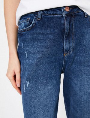 MOM Jeans RN DETAYI

Dar Kesim, Yksek Bel, Ksa Paa Jean Pantolon

Materyal Bilgileri:

%98 Pamuk, %2 Elastan

Model Bilgileri:

Boy: 177 cm, Gs: 86, Bel: 60, Kala: 88
Modelin Bedeni: 27/32
размер W32/