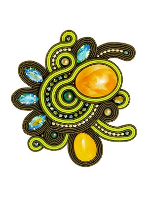 Необычная плетёная брошь, украшенная натуральным янтарём и кристаллами «Индия»