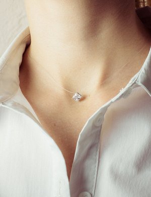 Женственное колье с фианитом в серебре 925 пробы «Сириус»