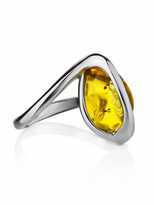 Яркое кольцо из серебра с натуральным лимонным янтарём «Голконда»