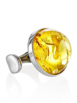 Кольцо из серебра и натурального янтаря лимонного оттенка «Глянец», 006306200