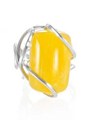 Изысканное кольцо из серебра и натурального балтийского медового янтаря «Валенсия», 006302200