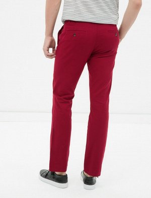 брюки Материал: %100 Cotton Параметры модели: рост: 189 cm, грудь: 99, талия: 82, бедра: 90 Надет размер: 42