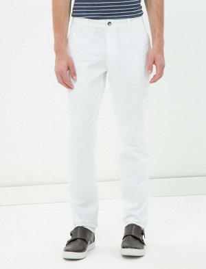 брюки Материал: %100 Cotton Параметры модели:  рост: 189 cm, грудь: 97, талия: 77, бедра: 93 Надет размер: 42