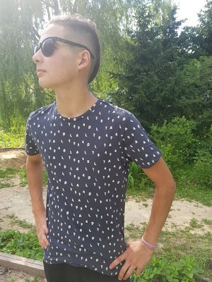 Футболка графит с печатным принтом буквы