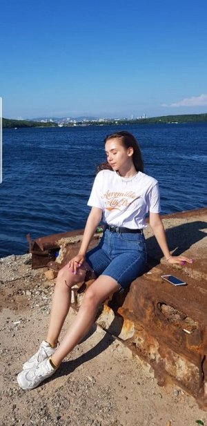 Футболка белая