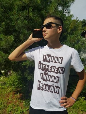 Футболка белая "Думай по-другому"