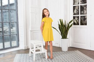 Желтое платье с коротким рукавом 8-9
