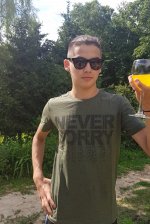 Футболка хаки &quot;Ни о чем не сожалей&quot;