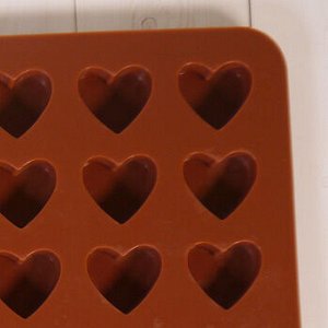 Форма силиконовая для шоколада "Сердечки" 34*22, 70 ячеек