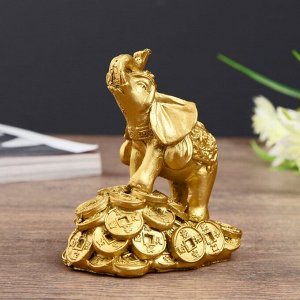 Нэцке полистоун бронза "Слон на горке монет" 8,7х7,5х5,4 см
