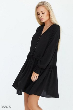 Летящее черное платье oversize