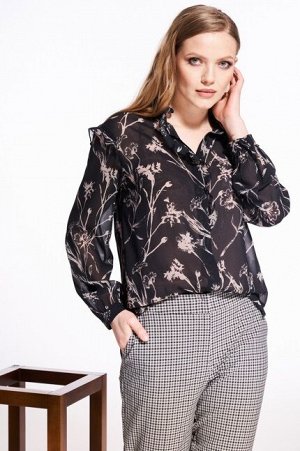 Блузка СТОИМОСТЬ ДО СКИДКИ  3351 руб.
Женственная блузка в стиле city chic выполнена из тонкой, полупрозрачной ткани с оригинальным дизайнерским принтом. Модель свободного силуэта, со спущенной линией