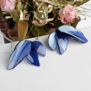 Серьги пластик "Стиль" листья, цвет синий
