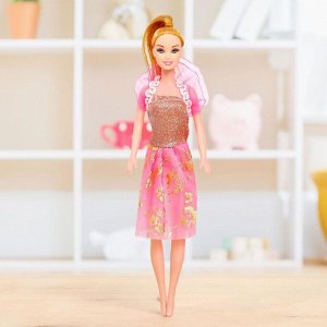 Кукла модель «Даша» с набором платьев, МИКС