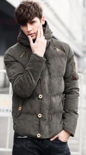Утепленная вельветовая куртка с капюшоном