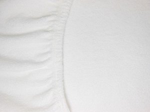 Махровая простынь на резинке «белый» 180х200х25