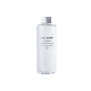 MUJI Light Toning Water Moisture For Sensitive Skin лосьон для жирной кожи, 400ml