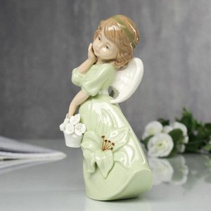 Сувенир "Ангел в платье с лилией" 18х9,5х7 см