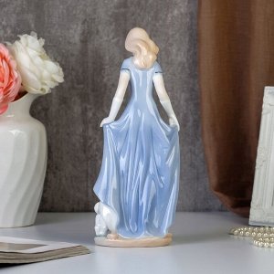 Сувенир керамика "Девушка с игривым щеночком" 29x10x7,5 см