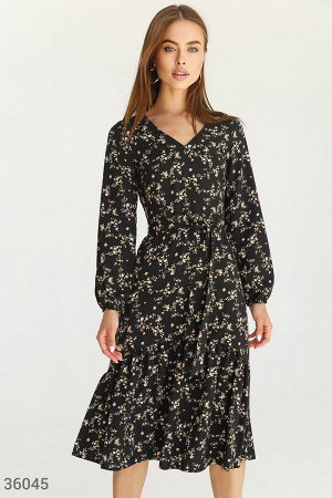 Женственное платье-миди черного цвета