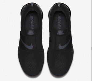 Кроссовки VAPORMAX PLYKNIT