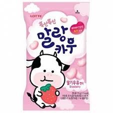 LOTTE "MALANG COW (STRAWBERRY MILK)" Мягкая молочная карамель 79 г