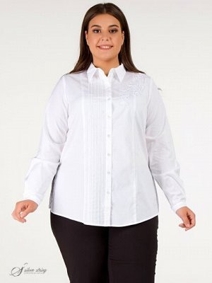 Блузка Белая блуза-рубашка прямого силуэта, с рубашечным воротником на стойке изготовлена из эластичной ткани с высоким содержанием хлопка. Правую часть полочки украшают изящные вертикальные защипы, а