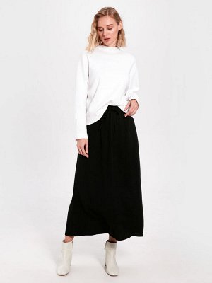 Юбка Длина: Длинный
Узор: Однотонный
РАЗМЕР: 44, 44, 46, 48;
ЦВЕТ: New Black, Dark Khaki, Navy
СОСТАВ: Основной материал: 100% Вискоза