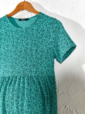 Платье Тип товара: Платья
РАЗМЕР: L, M, S, XL, XXL;
ЦВЕТ: Mint Green Print
СОСТАВ: Основной материал: 98% Полиэстер 2% Эластан