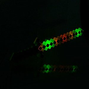 Меч световой «Крафт», световые и звуковые эффекты, работает от батареек, цвета МИКС