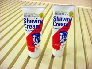 Крем для бритья для чувствительной кожи с экстрактом Алоэ «Cow Brand» 80 г