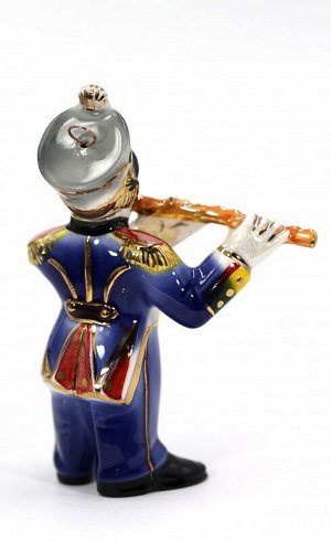 Музыкант с флейтой - фарфоровая игрушка