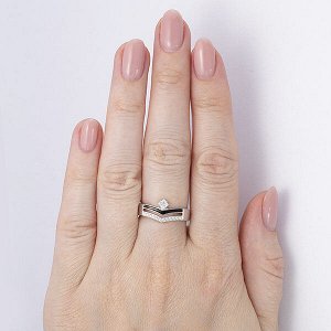 Серебряное кольцо с бесцветными фианитами и черной эмалью - 1286