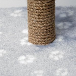 Домик-когтеточка "Пятигранный", 50 х 40 х 59 см, искусственный мех, серая с лапками
