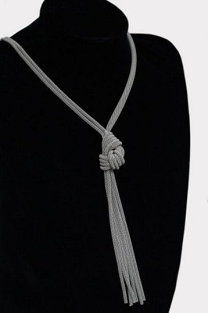 Подвеска Цвет:
бежевый
Бижутерная подвеска - стильный аксессуар, который не оставит тебя без внимания! Элегантное ожерелье или дерзкая цепь дополнят любой твой образ.