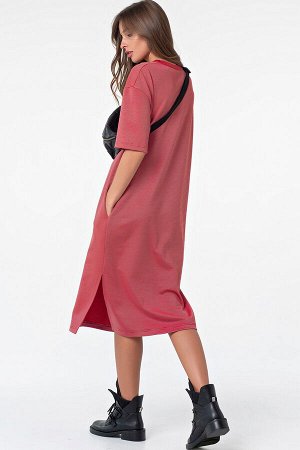 Платье-футболка хлопковое длинное в полоску на красном