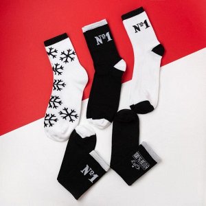 Набор новогодних мужских носков "The best" р. 41-44