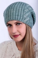 Женская шапка