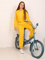 Костюм