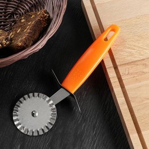 Нож для пиццы и теста ребристый «Оранж», 19 см