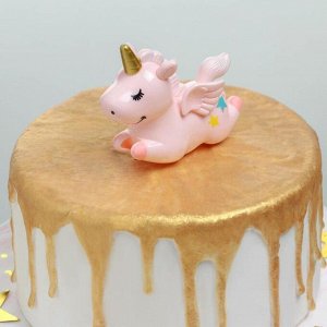 Топпер для торта «Единорог», 8.7x3.5x7 см, пластик, розовый
