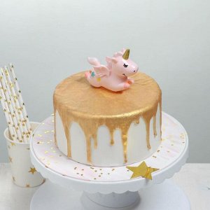 Топпер для торта «Единорог», 8,7?3,5?7 см, цвет розовый