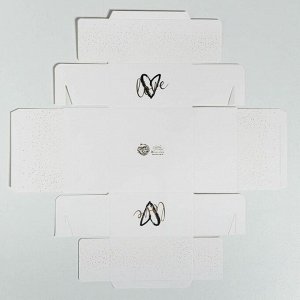 Коробка для кондитерских изделий с PVC крышкой Love, 11.5 х 11.5 х 6 см
