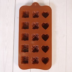 Форма силиконовая для шоколада "Сердце, роза и подарок" 20*10 см, 15 ячеек
