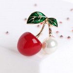 Брошь &quot;Вишенка&quot; с жемчужиной, цветная в золоте