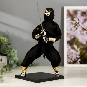 Кукла коллекционная "Чёрный ниндзя с мечом" 25х12,5х12,5 см
