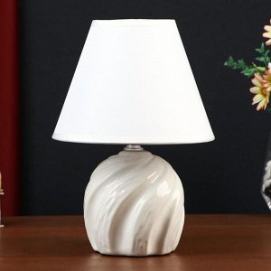 Лампа настольная керамика "Кадди" 1хE14 40Вт белый 18х18х27 см.